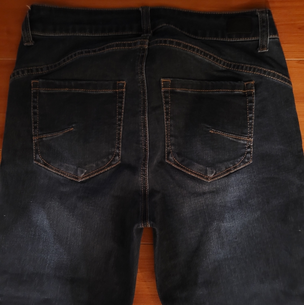 JONES OF NEW YORK MADISON SKINNY CROP JEANS - Picture 4 of 7
